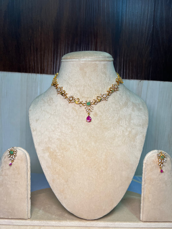 Simple golden multi colour minimal set