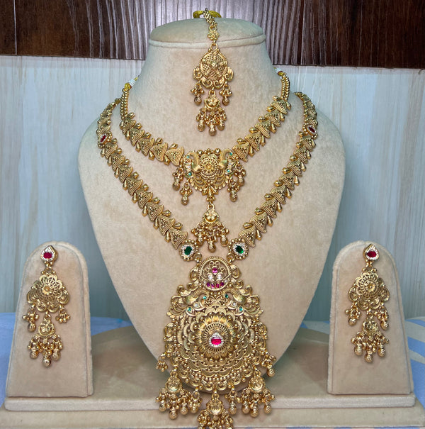 Rajwadi Layer Set with mangtika