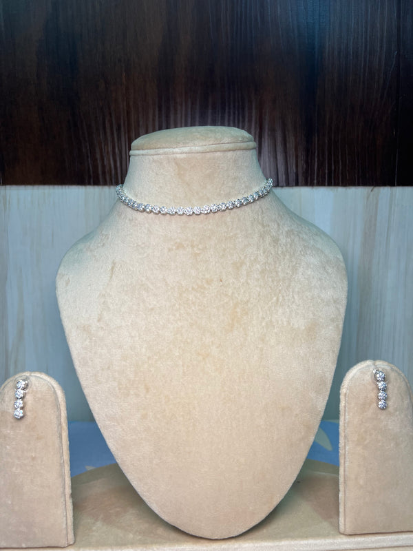 White Stone choker