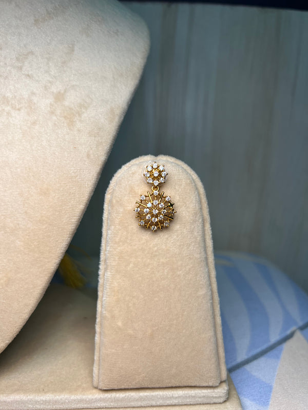 Simple golden set with mini diamond stones